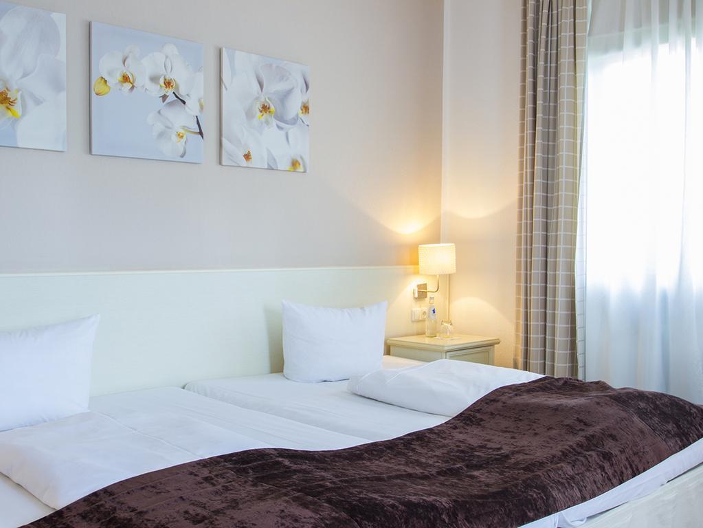 Hotel Schlee Hohenschaftlarn Екстер'єр фото